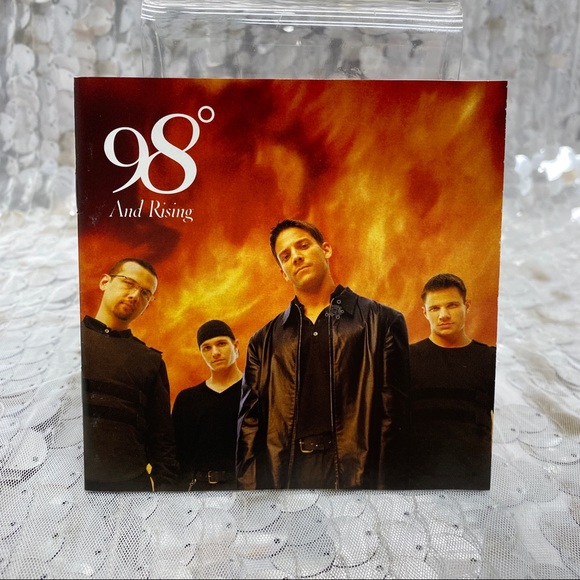 98 Degrees And Rising - Picture 7 of 11